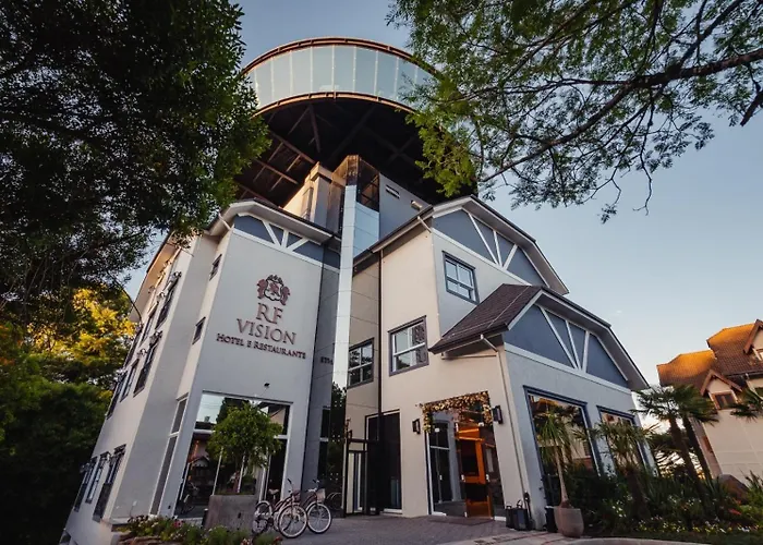 Hotel E Restaurante Giratorio Rf Vision - A Melhor Vista 360 De Gramado